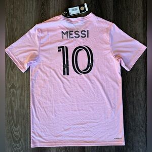 NWT Adidas MESSI NAME&NUMBER GRAPHIC T-SHIRT Youth large True pink